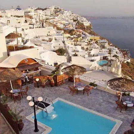 Aparthotel Nomikos 4*