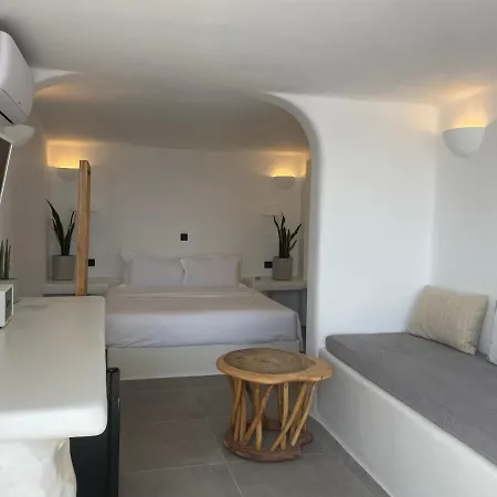 Aparthotel Nomikos 4*