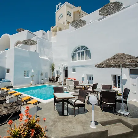 Nomikos Aparthotel Fira (Santorini)