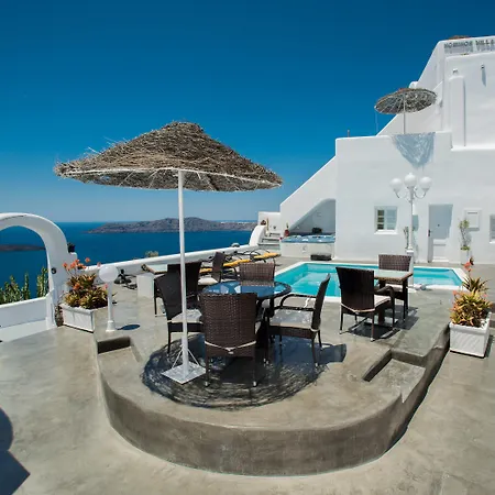 Nomikos Aparthotel
