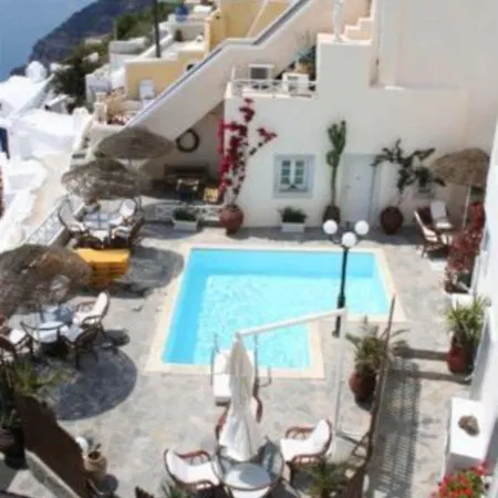 Nomikos 4* Fira (Santorini)