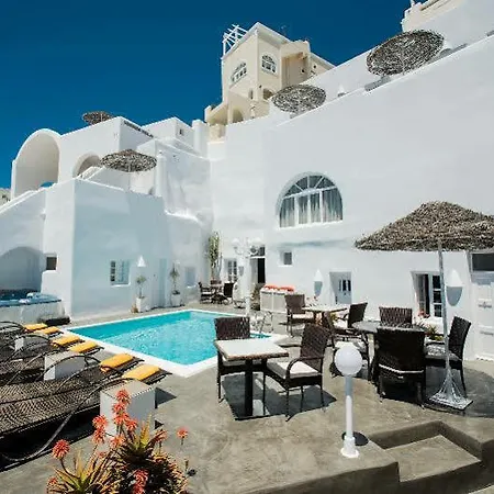 Nomikos 4* Тира